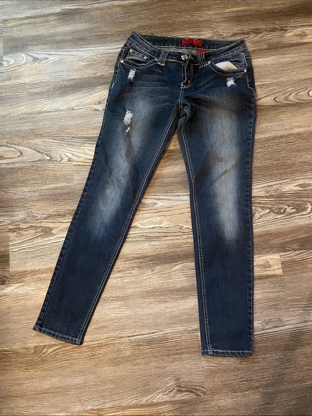 Vintage Zana Di Dark Blue Skinny Jeans with Distressed Accents